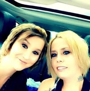 Meet your Posher, Lacey